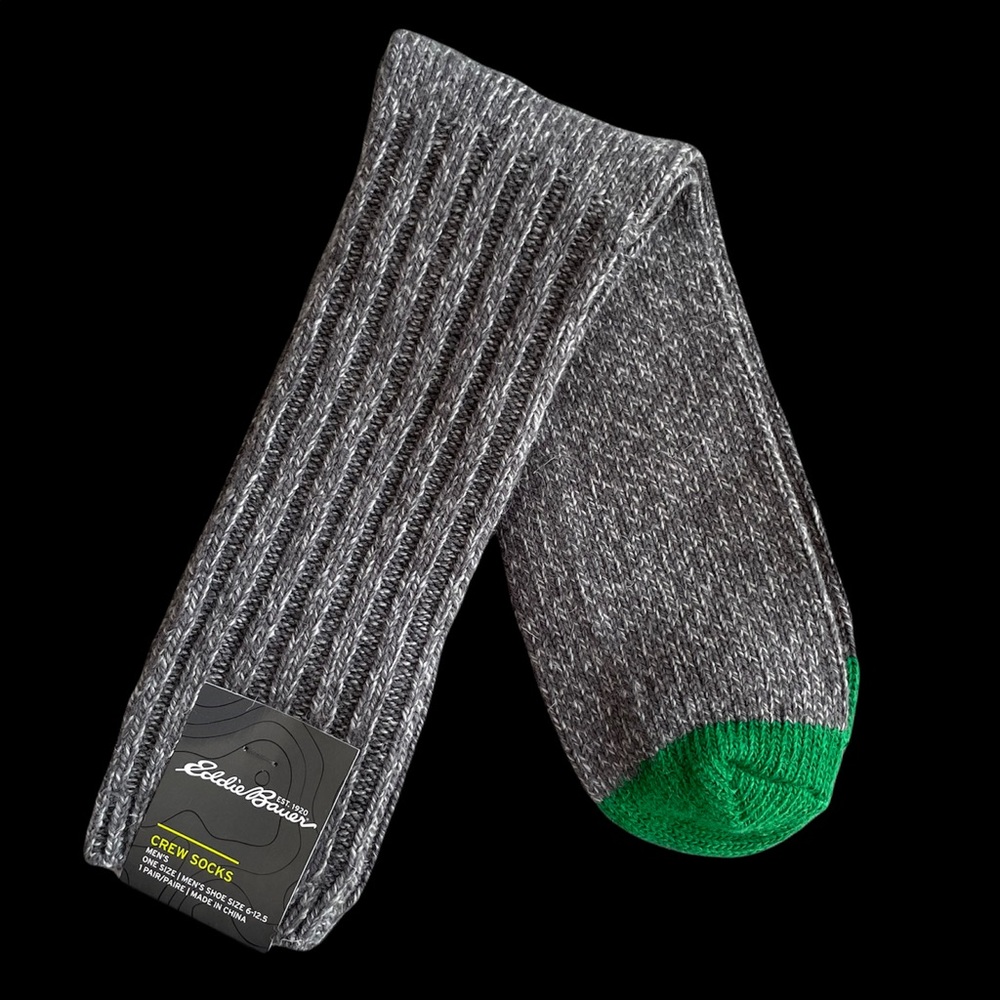 NWT Eddie Bauer Men’s Gray/Green Toe Wool Merino Crew Socks